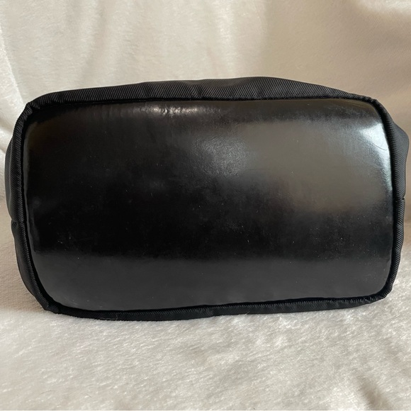 Gucci Vintage Diana Black Shoulder Bag with Bamboo Handle - Picture 9 of 16